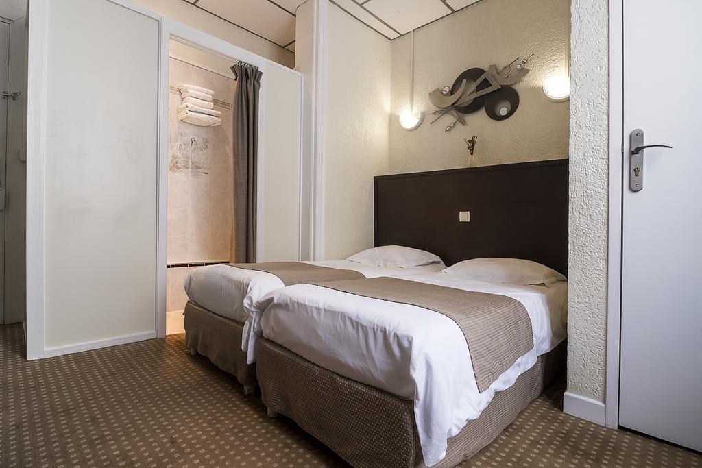 Hotel Du Moulin D'Or Lille Room photo